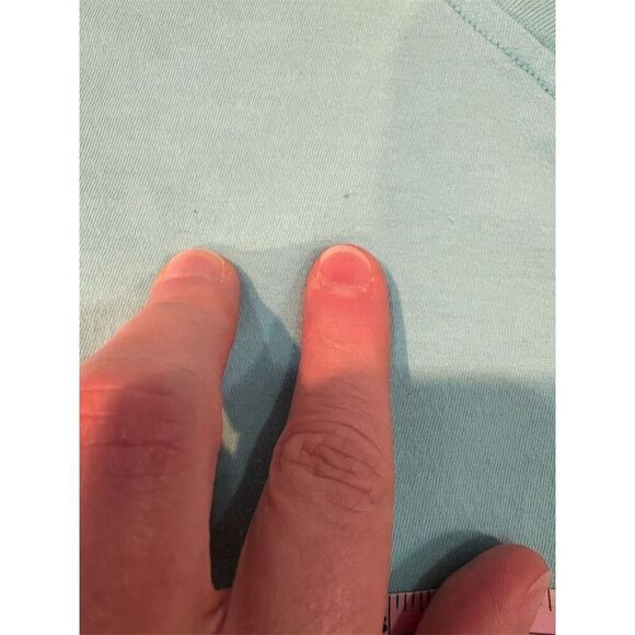 *3/$15 Ocean + Coast Women's V-Neck T-Shirt Green Size L Casual Short Sleeve - Picture 7 of 8